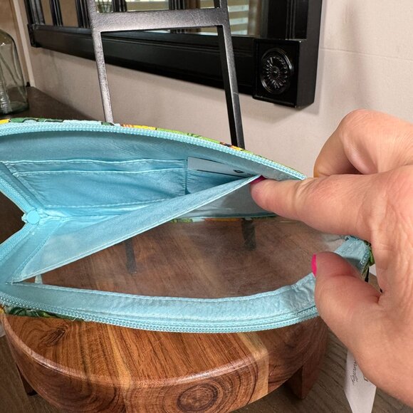 Vera Bradley Lemon Grove RFID Tech Wristlet NWT  -  Travel Wallet / Clutch - Picture 7 of 7